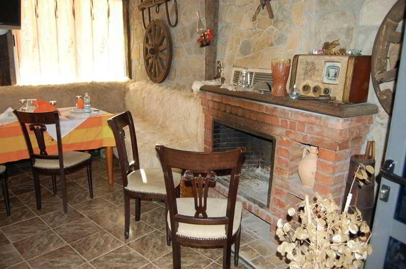 Pilo Lala Konjat Hotel 4*